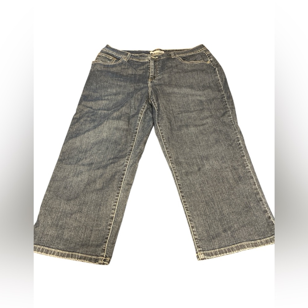 Chico's Platinum Blue Crop Denim Jean  Sz 2.5